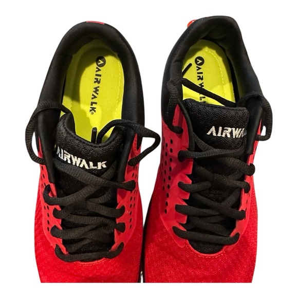Airwalk Dynamic Red and Black Sneakers EUC - Picture 2 of 5